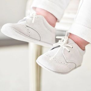 Dove gray suede baby shoes US size 5